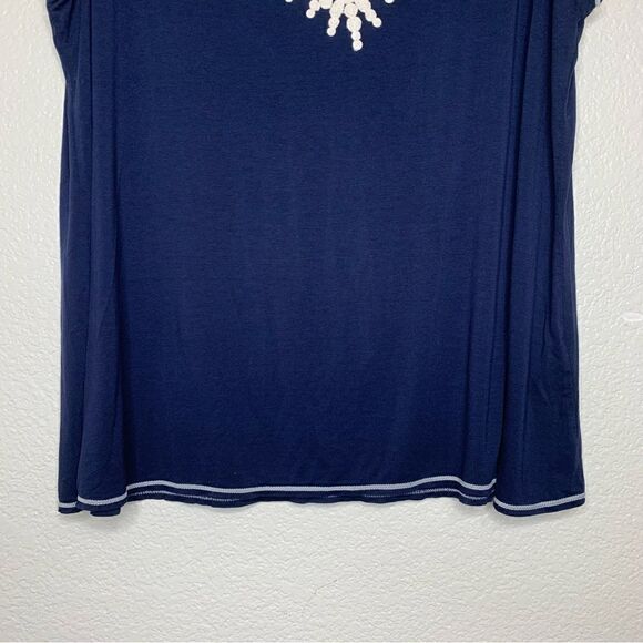 Max Studio Navy Blue Crochet Sleeveless Tunic Top - Picture 4 of 11